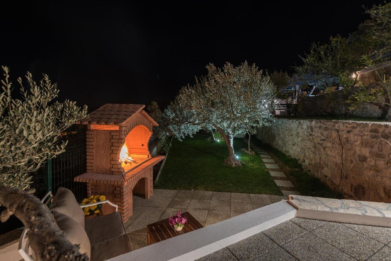 Villa Petra Apartment With Private Pool Μακάρσκα Εξωτερικό φωτογραφία