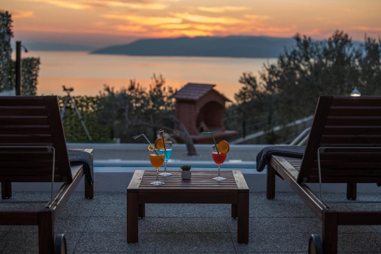 Villa Petra Apartment With Private Pool Μακάρσκα Εξωτερικό φωτογραφία